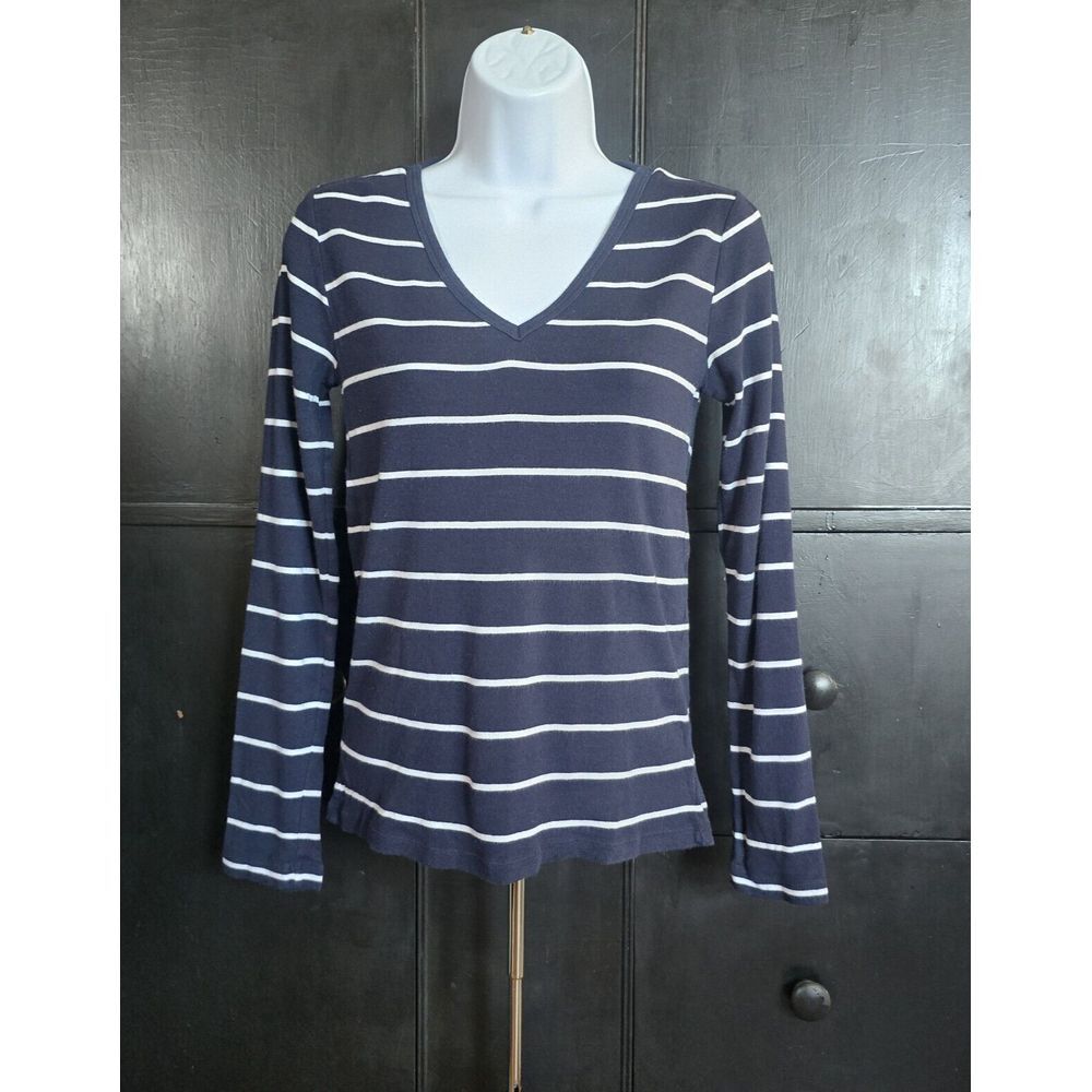 GAP Modern Tee Women M Navy Blue White Striped V-Neck Nautical Coastal Preppy - Picture 2 of 14
